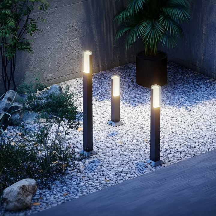 LuxeGarden Glow – Moderne LED-hagebelysning