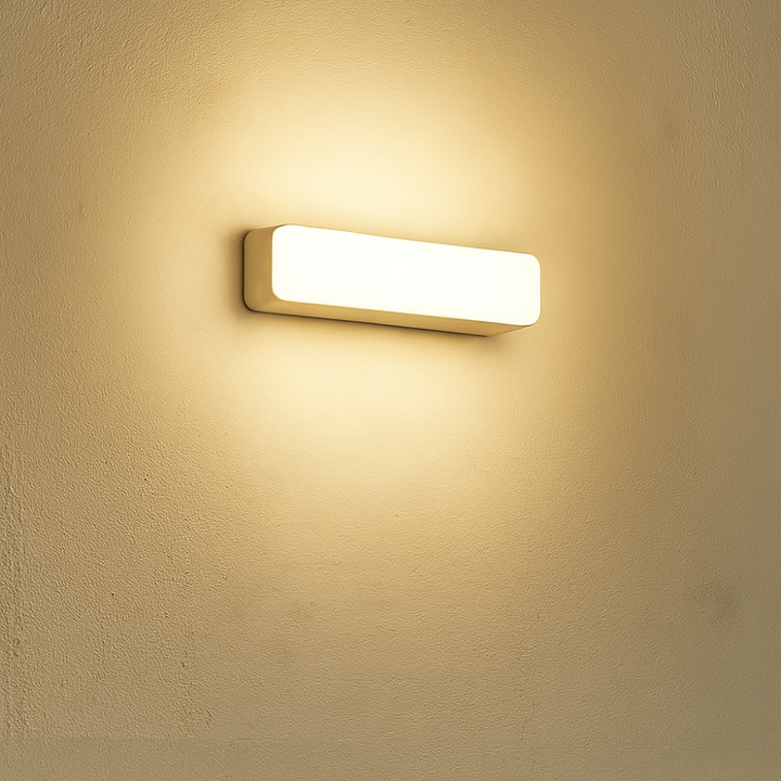 Skanto | LED Baderoms Speilbelysning – Vanntett Veggarmatur