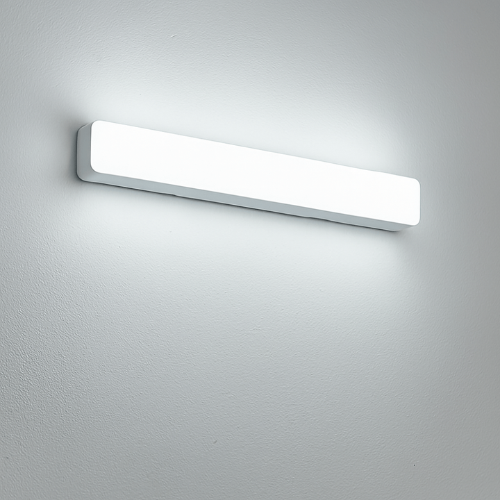 Skanto | LED Baderoms Speilbelysning – Vanntett Veggarmatur