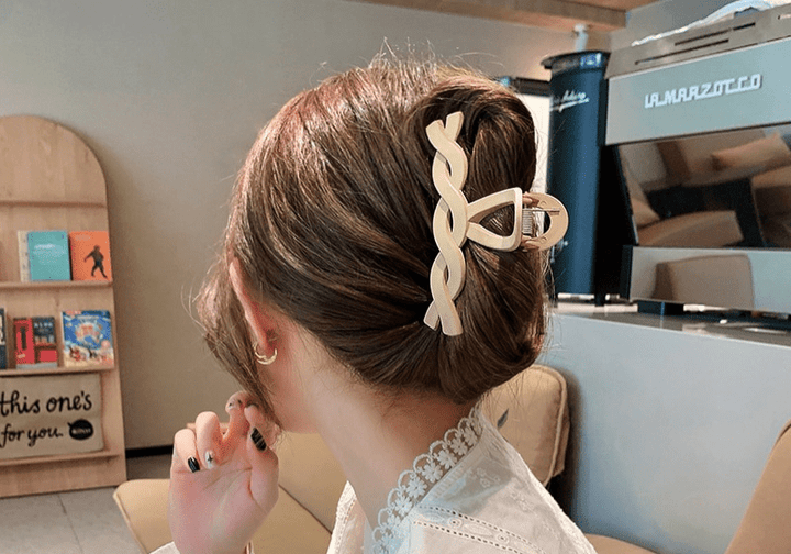 Skanto | Nakke hårtilbehørsett for elegante frisyrer
