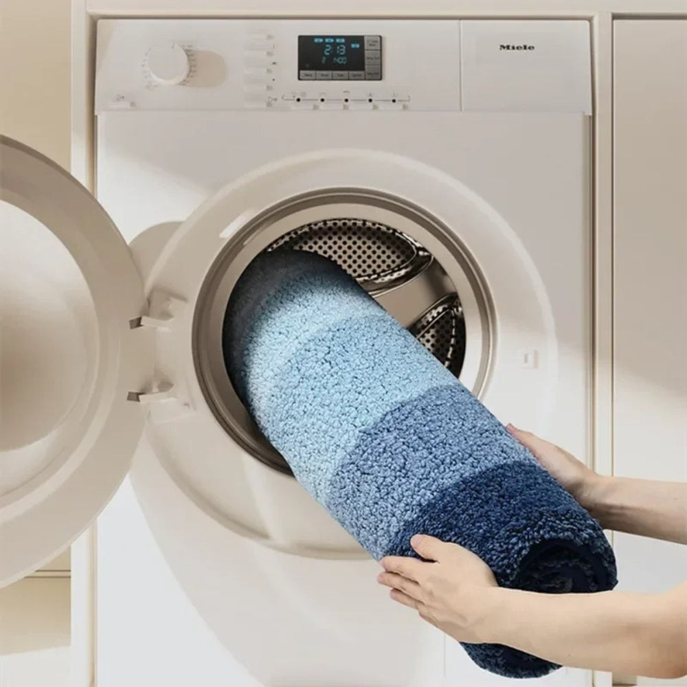 Skanto | Coastal Wave Pattern Non-Slip Bath Mat