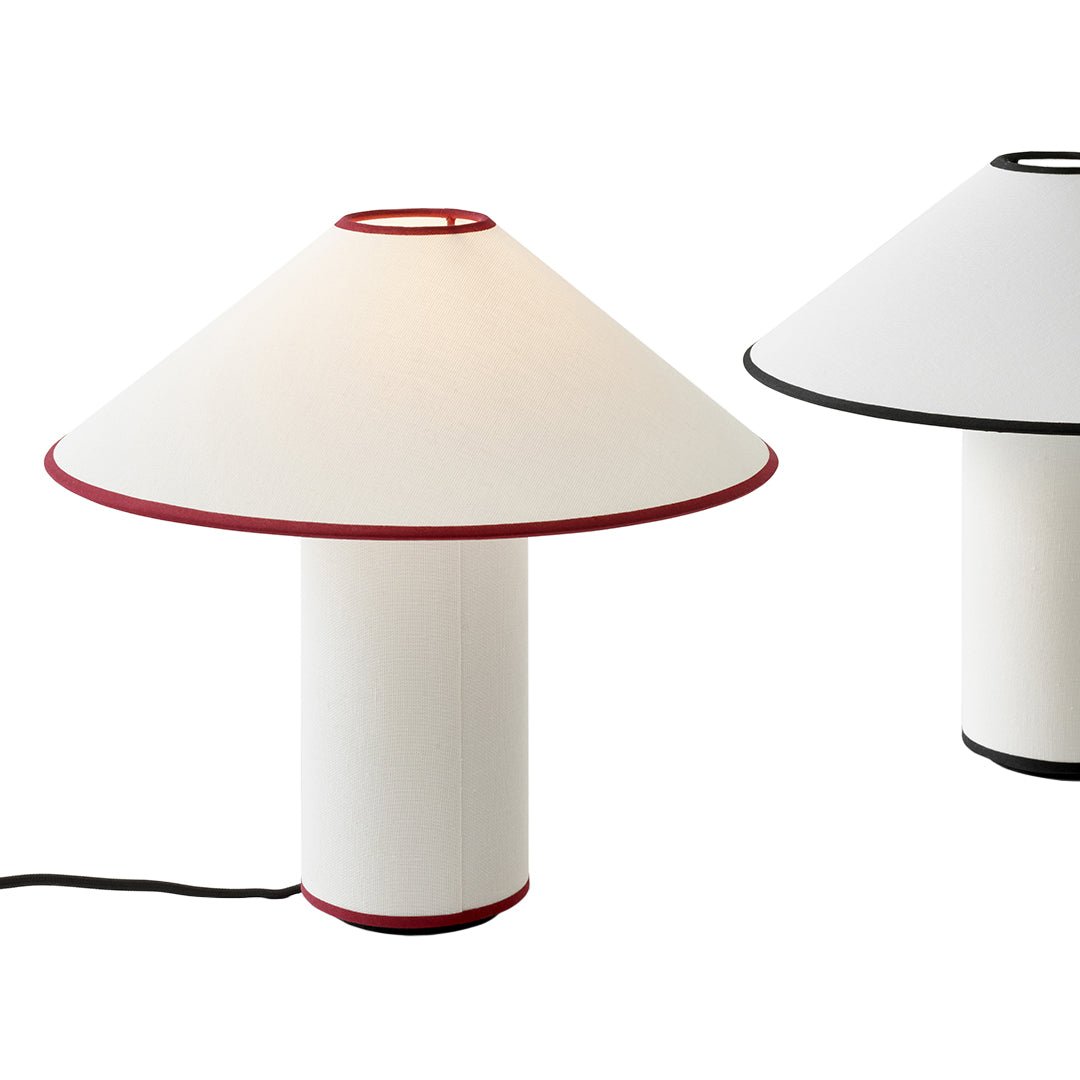 Bordlampe med tekstilskjerm – Lunara | Skanto