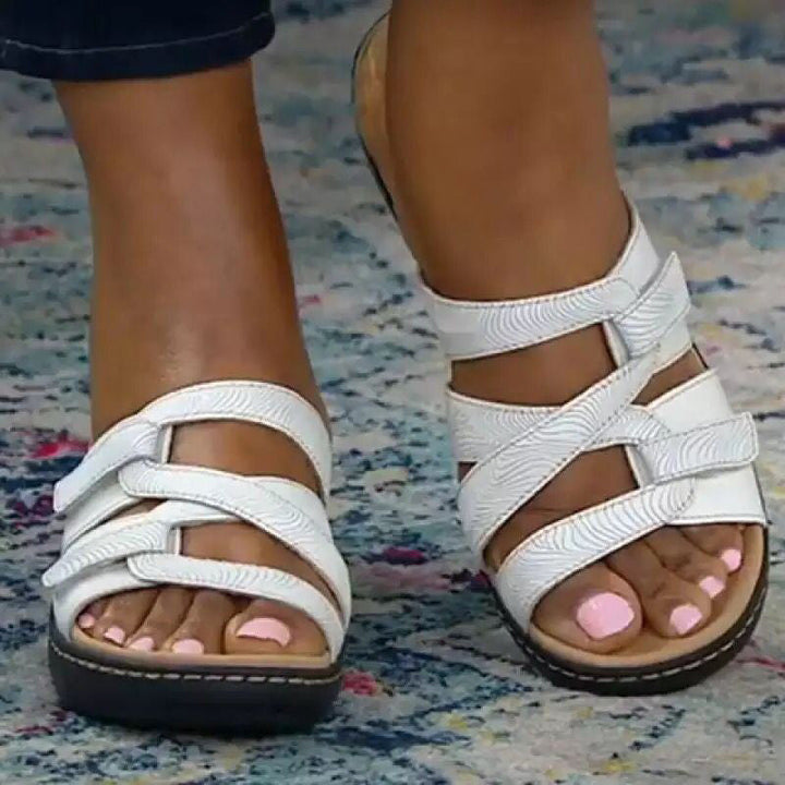Skanto | Behagelige Kose Sandaler