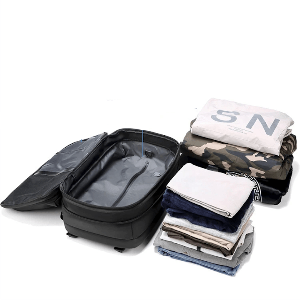 Skanto | CompriBag – Plassbesparende vakuum reise ryggsekk med utvidbar kapasitet (25L–60L)