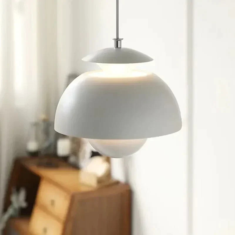 Elegant LED-hengelys for moderne interiør – energieffektiv og justerbar