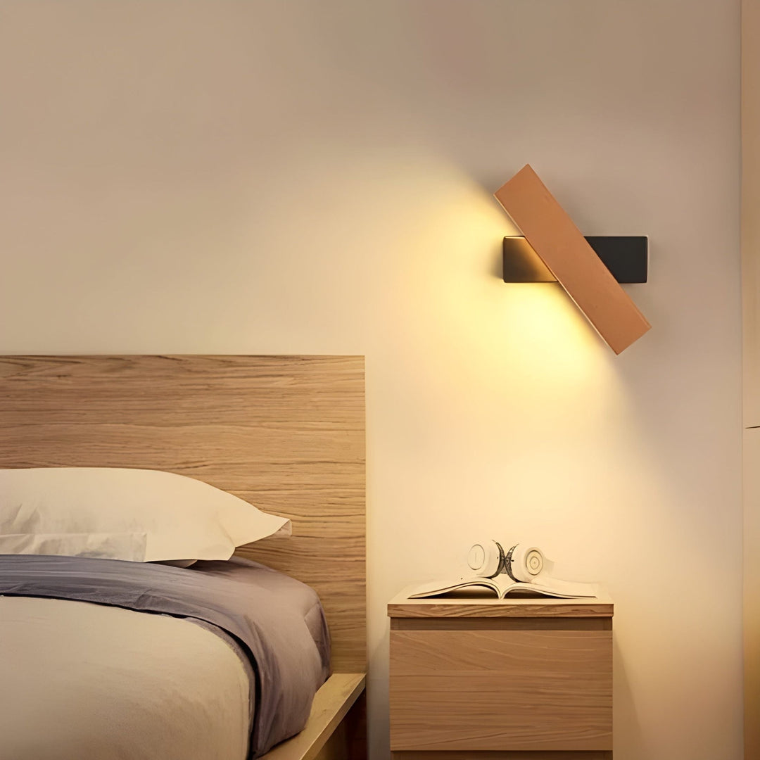 Skanto | LumeOak - Elegant LED Trevegglys