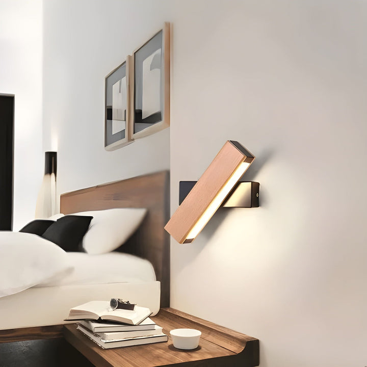 Skanto | LumeOak - Elegant LED Trevegglys