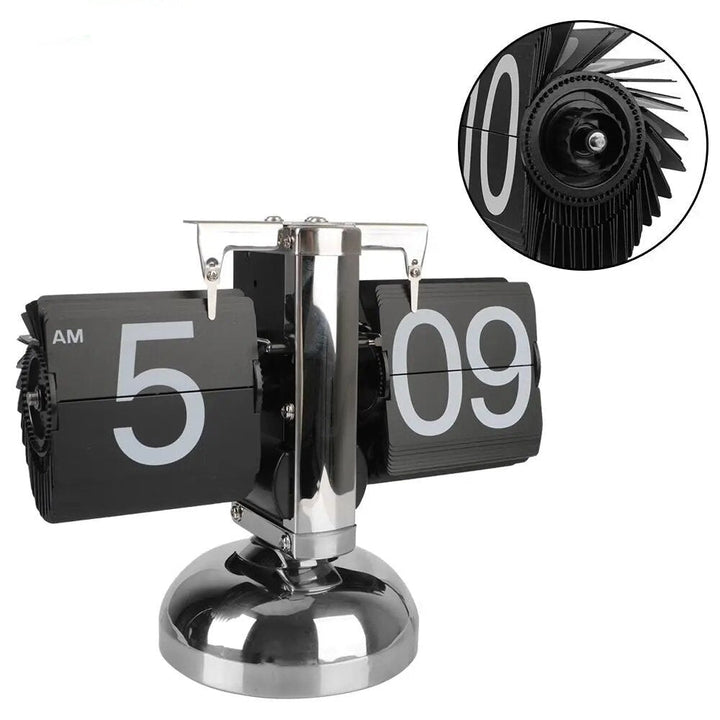 Retro Flip Clock with Automatic Turning Element | Skanto