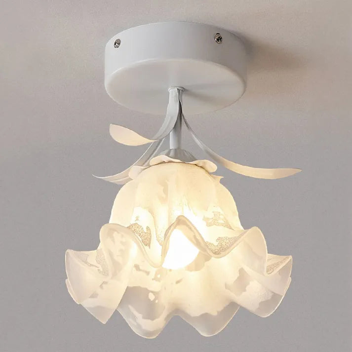 Skanto | Mini Pendellampe med Floral Motif Klassisk Eleganse i Moderne Form
