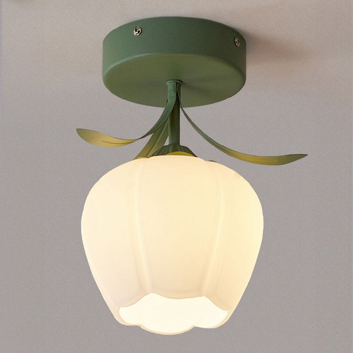 Deckenleuchte mit floralem Glasschirmdesign