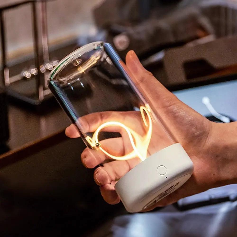 Skanto | PureGlow - Moderne Bordlampe med Enkel Eleganse