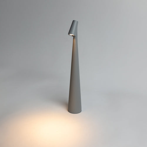 LumiSlim – Oppladbar LED Bordlampe i Stil Skanto