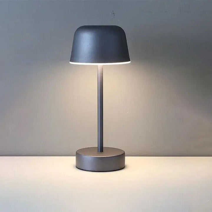 Skanto | LumaCore - Moderne Skrivebordslampe