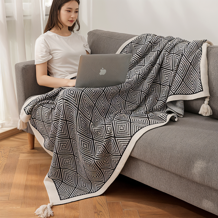 Skanto | GeoComfort Fleece Tepper – Myk, lett polyester med moderne trykk