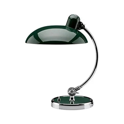 Dansk Bordlampe - Minimalistisk og Funktionelt Design | Skanto