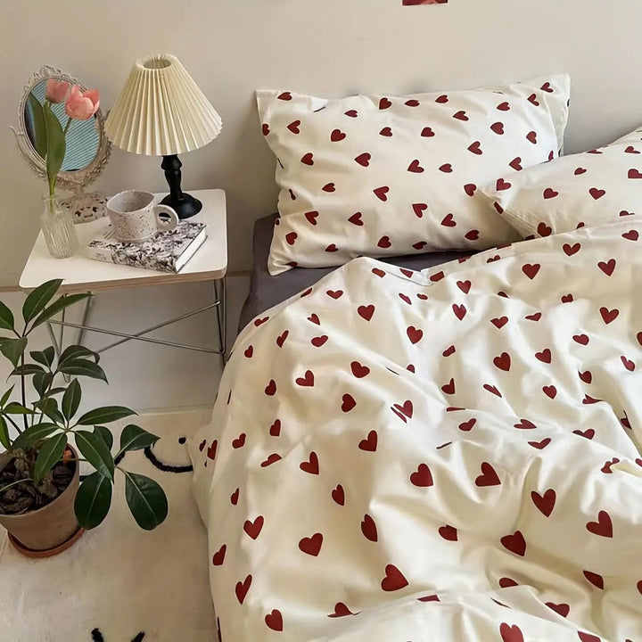 Skanto | Hjerteprint Sengetøysett – Mykt Polyesterdesign