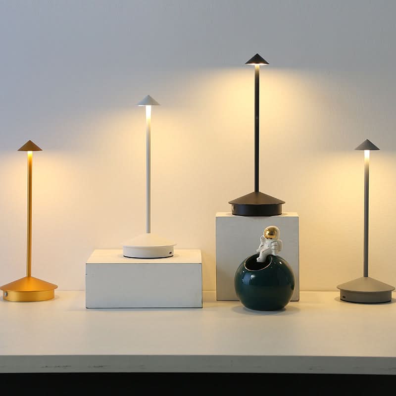 Skanto | OxaLED Bærbar Trådløs Oppladbar Bordlampe