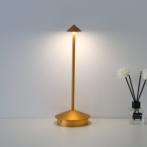Skanto | Bærbar bordlampe - Ledningsfri lampe inspirert av dimbar Pina Pro
