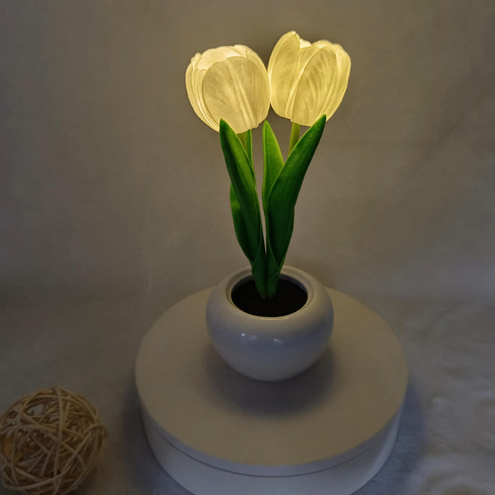 Skanto | Moderne Kreativ Simulering Tulipan Peony LED Nattlys Bordlampe