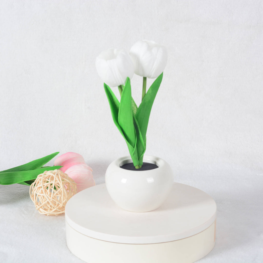 Skanto | Moderne Kreativ Simulering Tulipan Peony LED Nattlys Bordlampe