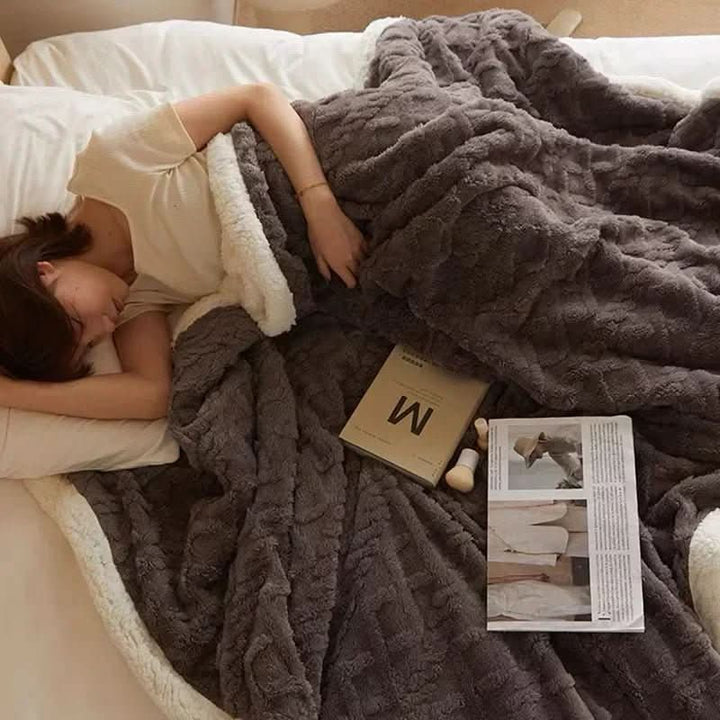Skanto | Fluffy vinterteppe for maksimal varme