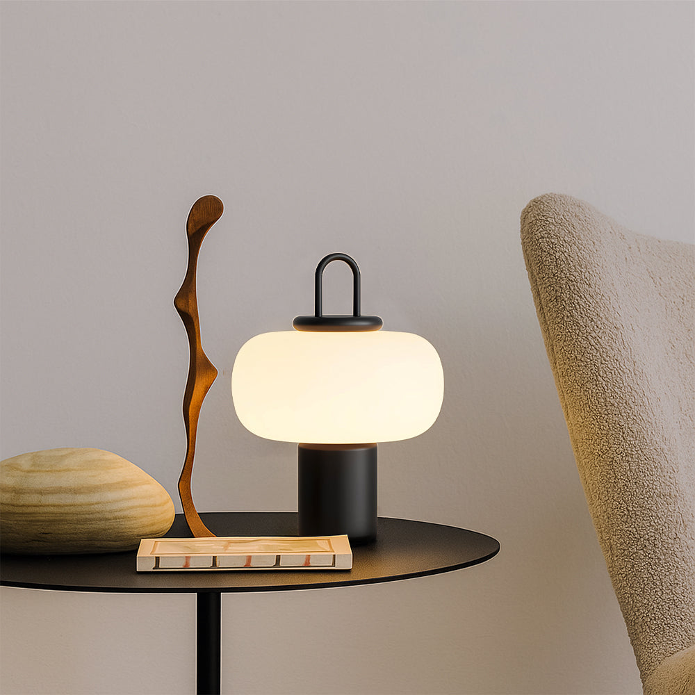 Skanto | Skandinavisk Bordlampe i Minimalistisk Stil