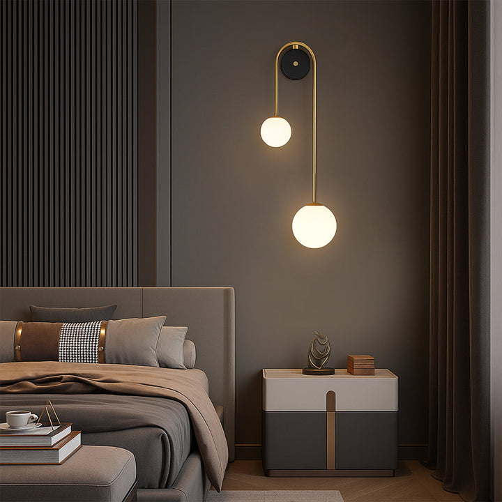 Skanto | Vegglampe med buet design