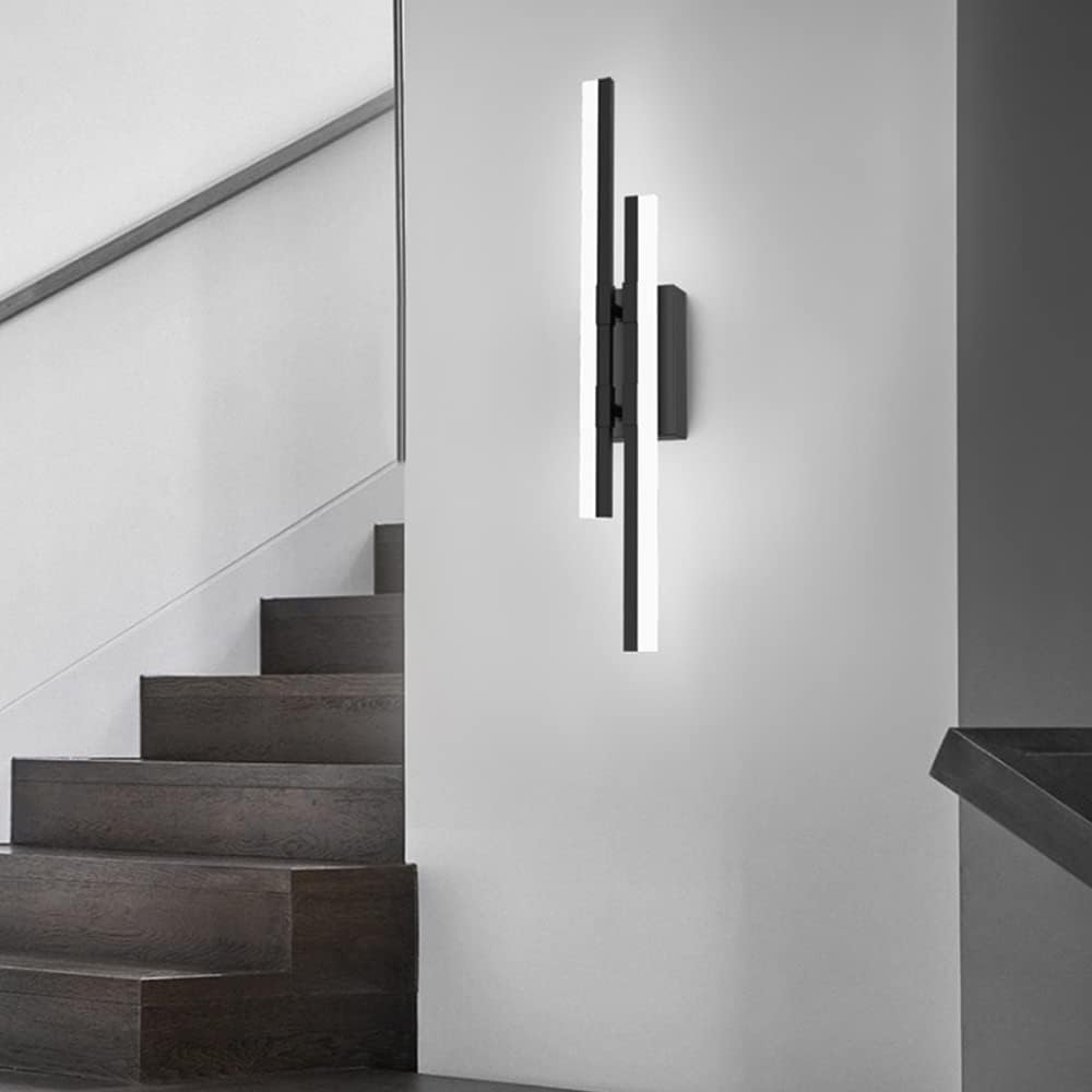 Skanto | LED-Wandleuchte | Modernes Design aus Acryl und Metall