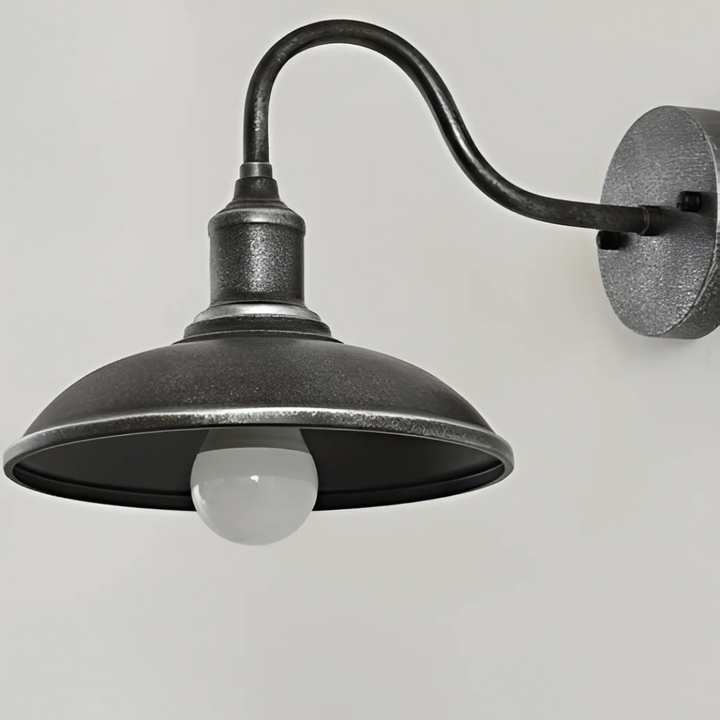 Skanto | Antikk messing IP65 vanntett utendørs vegglampe