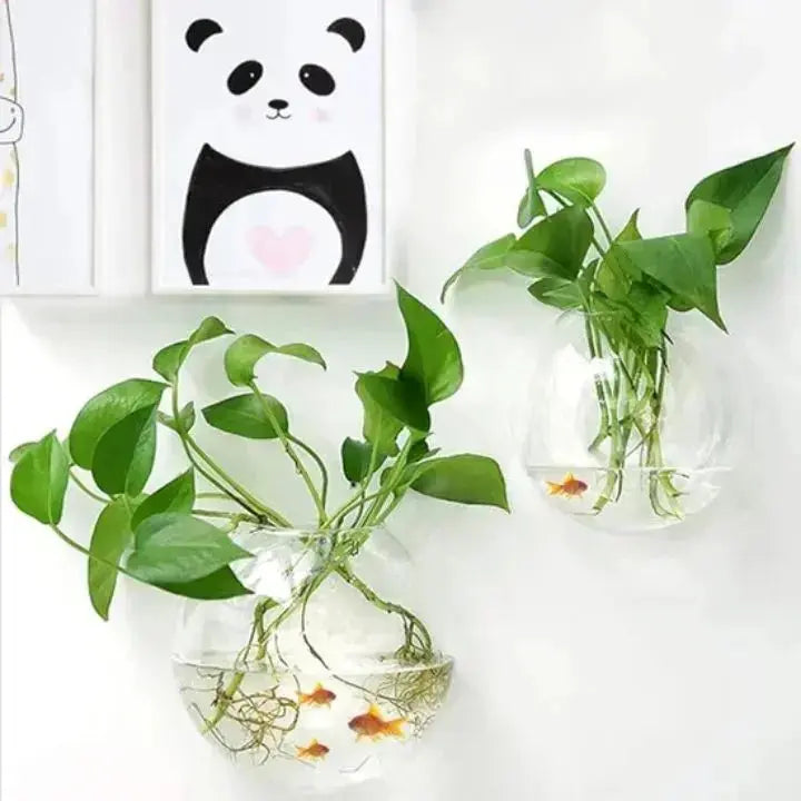 Elegant glassveggvase – minimalistisk planteholder