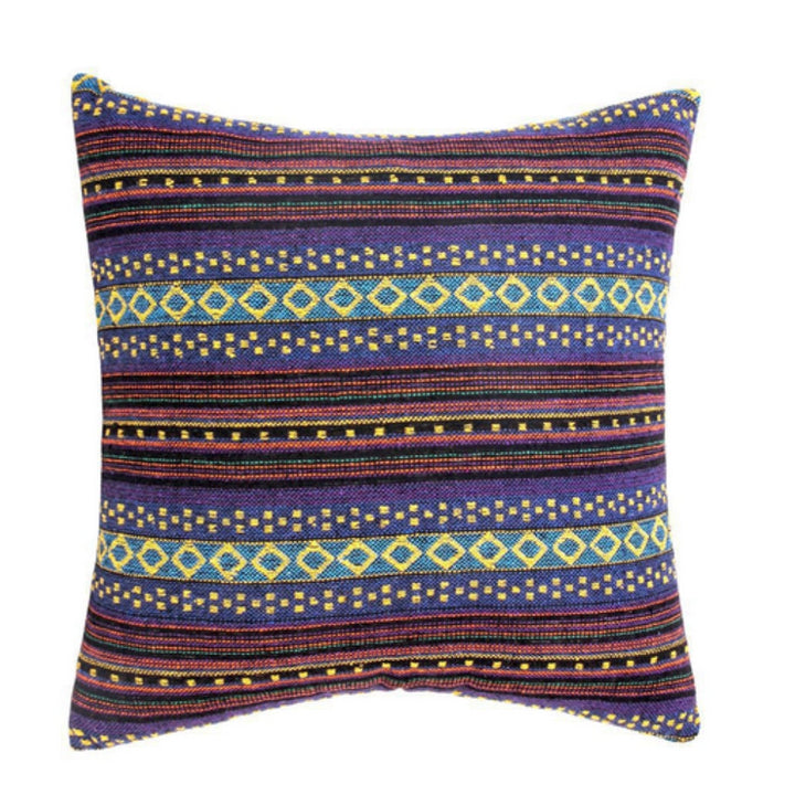 Kissenbezug im Ethno-Boho-Stil mit geometrischen Mustern