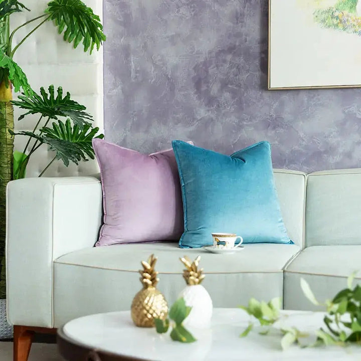Skanto | VelvetLuxe – Elegant fløyelsputetrekk med raffinerte detaljer