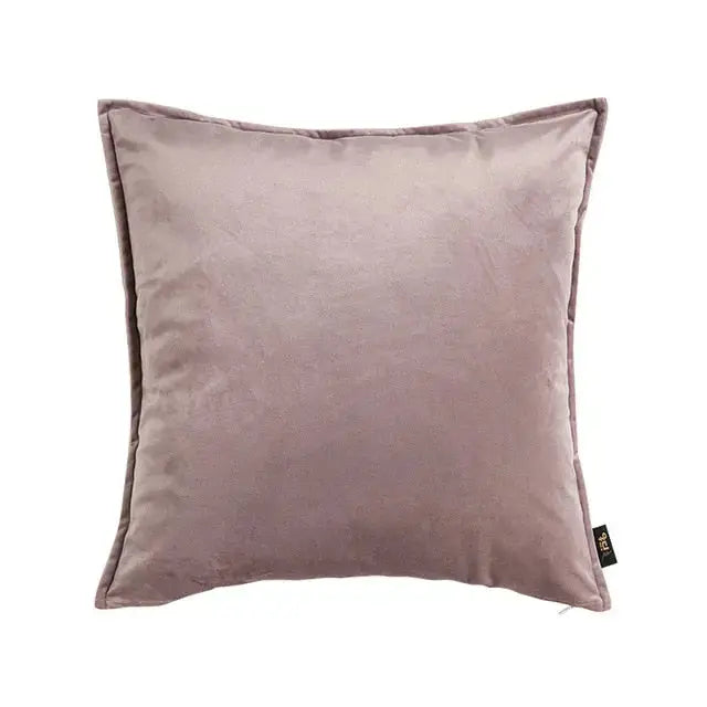 Skanto | VelvetLuxe – Elegant fløyelsputetrekk med raffinerte detaljer