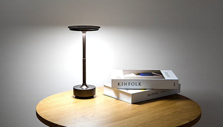 Skanto | ClarityGlow Luxe Edition | Trådløs LED Bordlampe