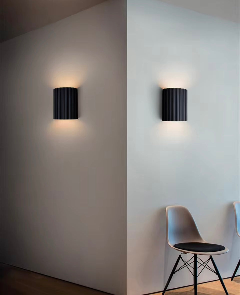 Skanto | ResinGlow – Stilig Harpiks Vegglampe for Moderne Interiør