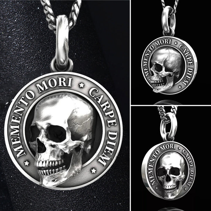 Skanto | Hodeskalleanheng Made of Titanium Steel