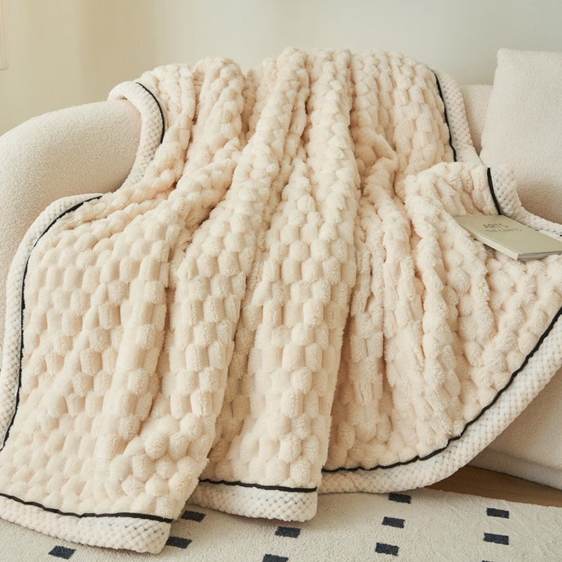 Ultra-Soft Comfy Blanket - Eloise | Skanto