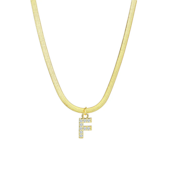 Skanto | Delikat Diamant Bokstav Initial Herringbone Halskjede