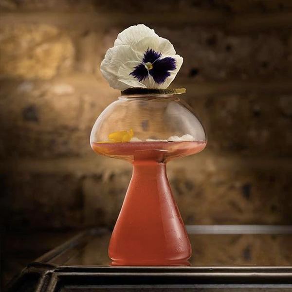 Fairy Mushroom Formet Cocktailglass | Skanto