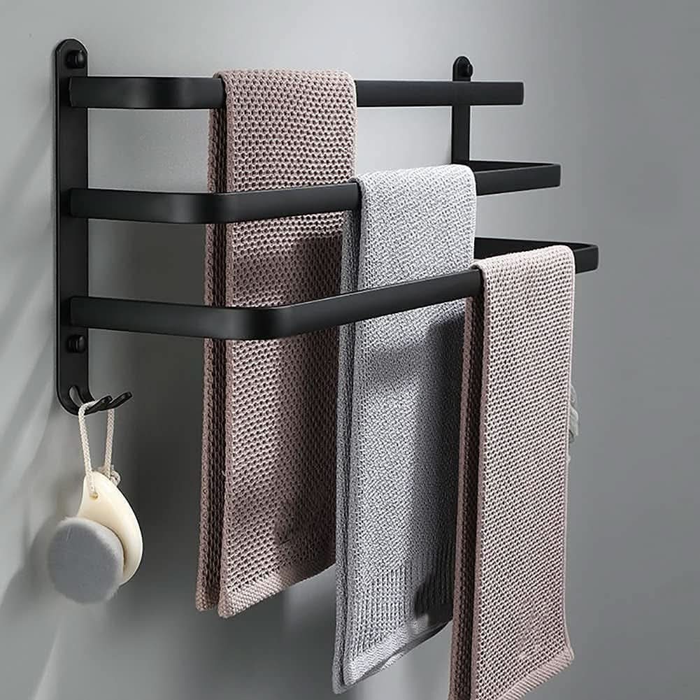 Skanto | Veggmontert baderomsregal laget av aluminium med 3 tverrspiler