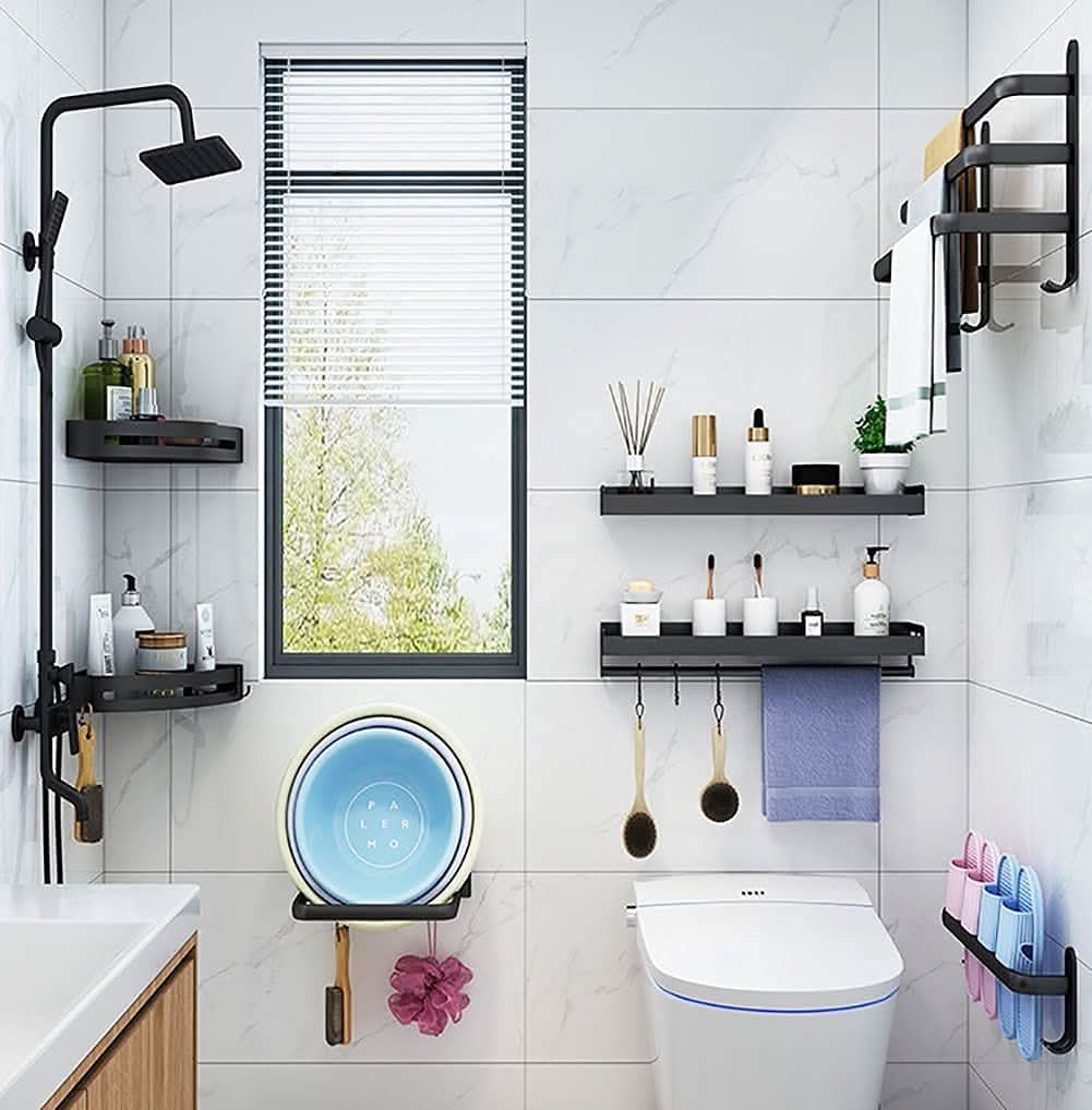 Skanto | Veggmontert baderomsregal laget av aluminium med 3 tverrspiler
