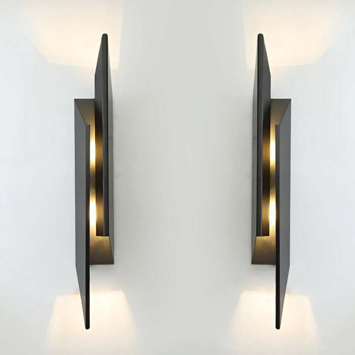 Skanto | Minimalistisk Vegglampe med Designakcent