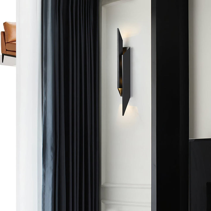 Skanto | Minimalistisk Vegglampe med Designakcent