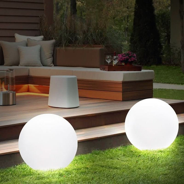 Skanto | LED lysball med 16 farger & fjernkontroll for innendørs & utendørs