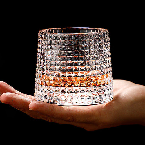 Skanto | Spinning Whiskey Glasser for Edle Drikkeglede