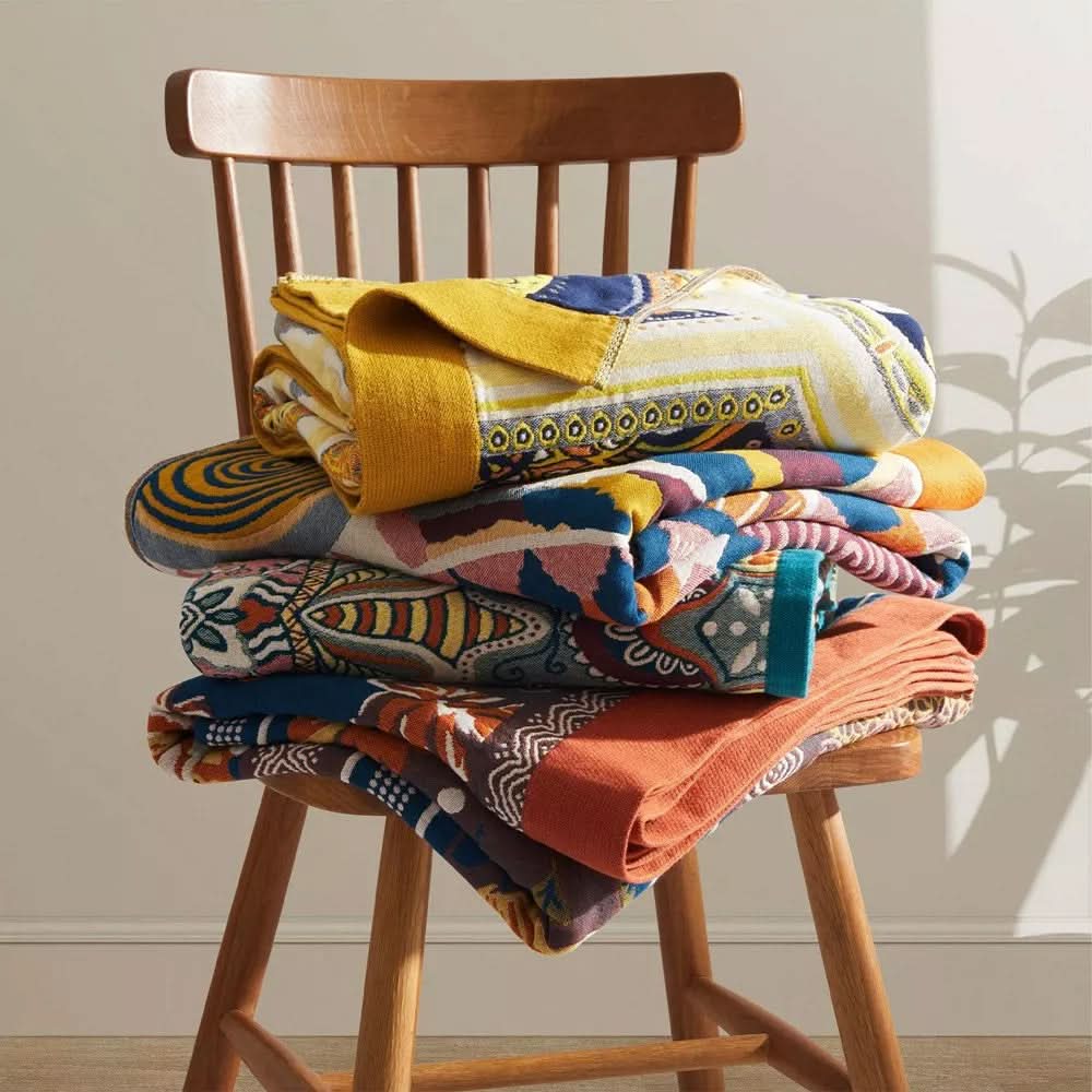 Skanto | IRA - Serenity Wrap Blanket