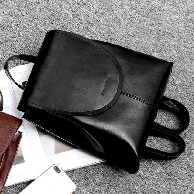 Skanto | LuxeCarry Lærryggsekk – Stilrent design med allsidig oppbevaring for kvinner