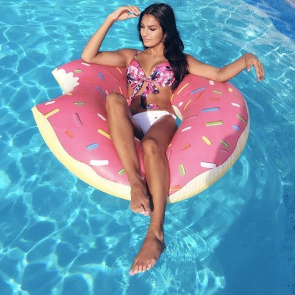 Giant Donut Pool Float | Skanto
