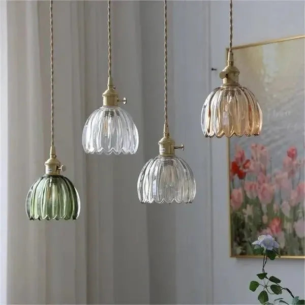 Skanto | Elegant Glassehengende Lampe i Blomsterform