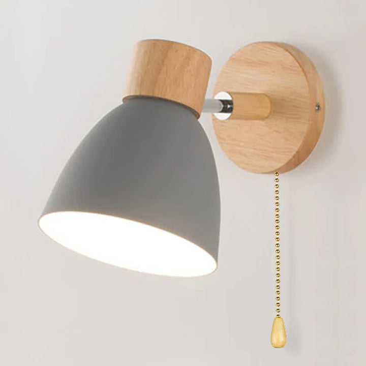 Skanto | LumoNord Macaron Vegglampe | Tre & Metall | 90° Svingbart Lyskildehode | Skandinavisk Design | E27 Sokkel (uten pære)